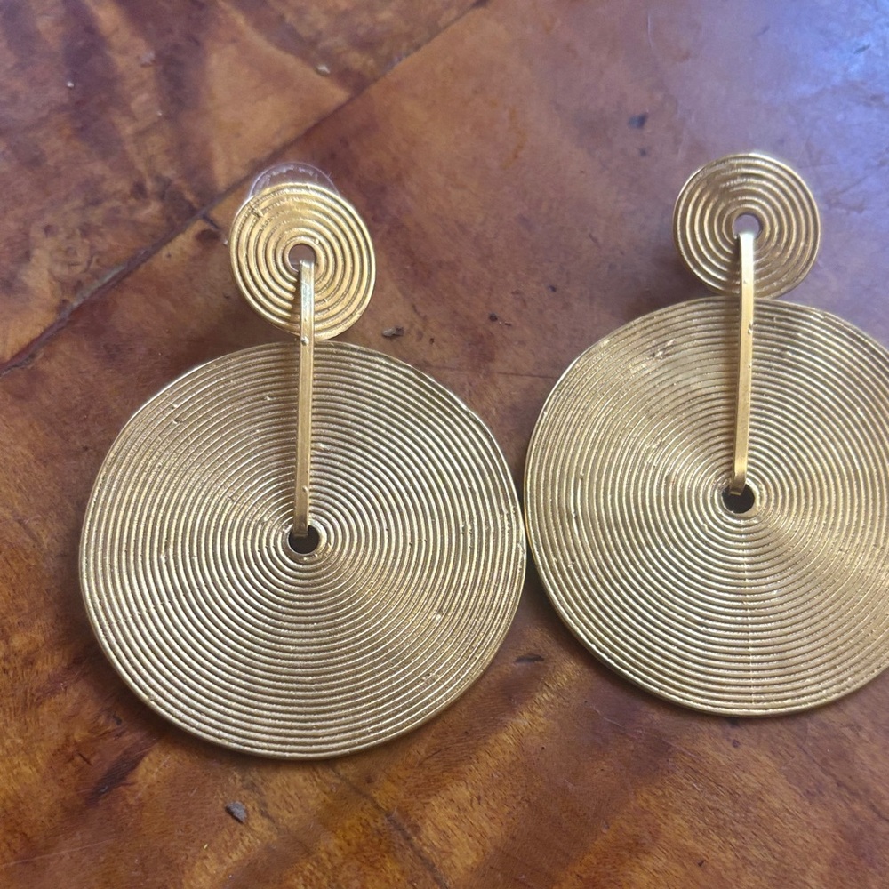 José Cano gold earrings - Picture 2 of 4